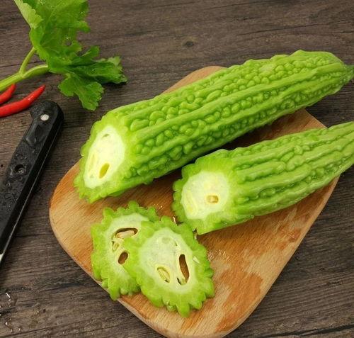 吃马铃薯可以吃瓜吗,能否共享餐桌？